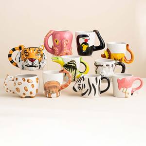 Taza Creativa Ecológica de Porcelana con Diseño de Tigre Pintado a Mano en 3D, Capacidad de 400 ml, Diseño Adorable - Product Image 2