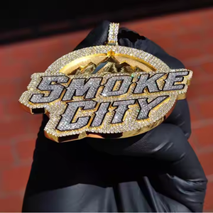 Colgante Premium Hip Hop Smoke City, Chapado en Oro, con Diamantes Moissanite, Brillante, Accesorio de Moda para Hombre y Mujer - Product Image 5