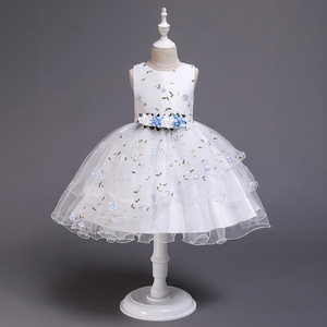Vestido de niña de las flores de tul bordado blanco, corte A, cuello redondo, estilo princesa para niños - Product Image 4