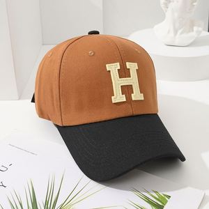 Casquette de baseball personnalisée de haute qualité 100 % coton, style sportif américain, avec logo en feutre imprimé et motif lettres, en tissu jersey doux pour hommes et femmes - Product Image 6