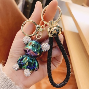 Porte-clés de bière électroplaqué Leuke, style mode, pour porte-clés de voiture Pop Tas, avec cordon en cuir tressé, porte-clés animal - Product Image 5