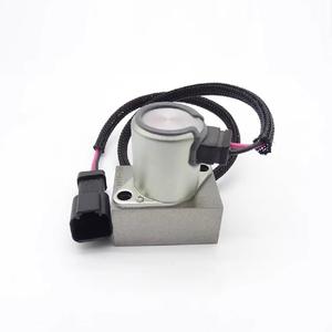 PC200 220-7 200-8 รถขุดไฮดรอลิกปั๊มโซลินอยด์วาล์วนําร่อง 702-21-57400 702-21-55600 702-21-57500 7022157500 702-21-60700 - Product Image 1