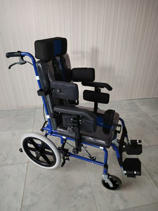 Silla de Ruedas Manual Pediátrica de Acero Ligero con Certificación CE, Plegable, 15-18 kg, Ayuda de Rehabilitación para Viajes en Casa, Silla de Ruedas para Parálisis Cerebral - Product Image 6