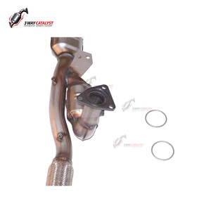 Convertisseur universel de <span class=keywords><strong>catalyseur</strong></span> à trois voies d'échappement de voiture Oem pour Nissan Cefiro A32 Auto Parts - Product Image 6