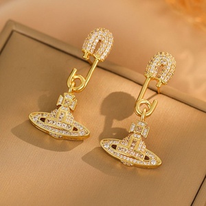 Pendientes de Lujo con Microincrustaciones de Diamantes, Diseño de Planeta Saturno, Accesorio Elegante y Brillante, Regalo Personalizado de Moda - Product Image 1