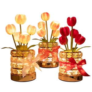 Nueva lámpara de mesa de <span class=keywords><strong>cristal</strong></span> Tulipán artificial Adornos decorativos en maceta Lámpara de boda de noche Lámpara de ambiente de lujo - Product Image 1