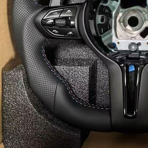Volante de Coche OEM Modelo M, Completamente en Cuero con Costuras Rojas, para <span class=keywords><strong>BMW</strong></span> 2016 <span class=keywords><strong>bmw</strong></span> <span class=keywords><strong>328i</strong></span> M5 F90 X4m F98 435i 640i - Product Image 4