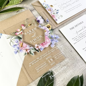 Invitación de Boda Acrílica con Impresión UV de Flores de Jardín en Colores Pastel, Elegante y de Lujo - Product Image 6