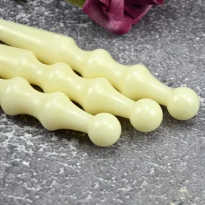 Masseur de pieds en résine naturelle Stick Back Acupuncture Pen Chinese Medicine Guasha Beauty Massager Tool - Product Image 6
