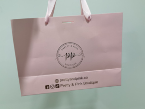 Sac en papier rose de luxe 230g 250g avec ruban, sac de shopping avec logo personnalisé - Product Image 4