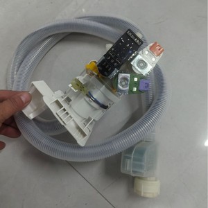 Válvula Solenoide de Entrada de Agua para Lavadora Bosch Siemens 33890120 8001033187, de Plástico, Eléctrica, para Uso Doméstico - Product Image 1