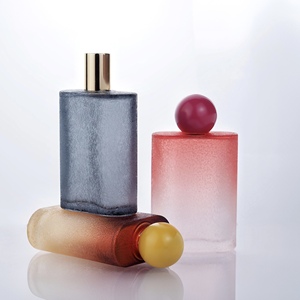 <span class=keywords><strong>100ml</strong></span> vết nứt Băng mờ Thiết kế chai nước hoa thủy tinh tùy chỉnh vuông phẳng với vỏ nhôm phun Bơm chất lượng bao bì thủy tinh - Product Image 4