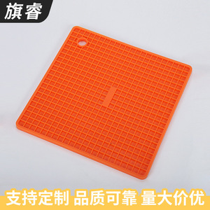 Heart Shape Silicone Placemat Anti-Slip Heat Resistant Table <b>Mat</b> For Kitchen Use - Product Image 3