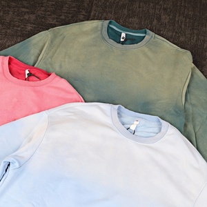 เสื้อสเวตเชิ้ตคอกลมคุณภาพสูงแบบกำหนดเองสำหรับผู้ชาย ปักลายและพิมพ์โลโก้ด้วยเทคนิค DTG เสื้อสเวตเชิ้ตดีไซน์เนอร์สำหรับทุกเพศ - Product Image 2