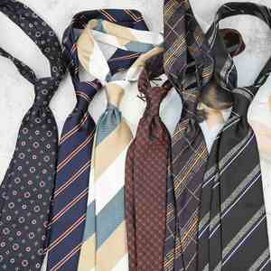 Corbata de Hombre de 8CM con Rayas Vintage Color Vino Tinto para Novio o Padrino, Ideal para Banquetes, Recepciones y Bodas - Product Image 2