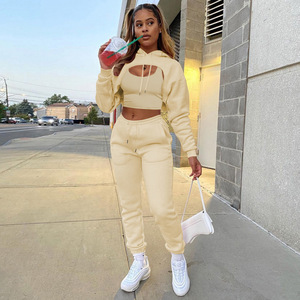 Vêtements pour femmes avec corde <span class=keywords><strong>pull</strong></span> à capuche solide à manches longues 3pcs sweat à capuche avec cordon de serrage et ensemble débardeur et pantalon - Product Image 1