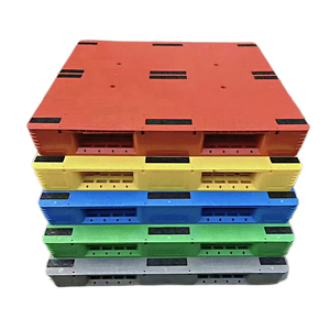 O único empilhável resistente do HDPE enfrentou a pálete plástica do padrão do Euro da superfície plana três corredores - Product Image 1