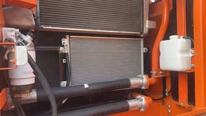 Precio de fábrica Usado Doosan DX 300 Excavadora sobre orugas 2020 Modelo 30T Peso de funcionamiento con bomba de caja de cambios del motor y cojinete - Product Image 3