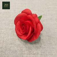 Têtes de roses artificielles en soie, 5 couleurs, avec tige en plastique, roses artificielles détachées pour mariage, arche murale, centre de table, allée