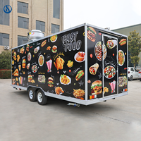 Remorque de restauration mobile Honlu, food truck carré à double essieu, entièrement équipée pour la vente de burgers, sandwichs et autres plats préparés.