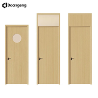 Puertas de Madera Compuesta para el Hogar, Puerta de Entrada Principal de Madera Sólida con Núcleo de Madera y Acabado en Vetas de Madera