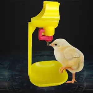 Plastik kuş Coop tavuk damlama fincan civciv meme tiryakisi kanatlı su besleyici damlama fincan otomatik içme suyu asılı bardak