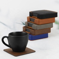 Ensemble de 6 sous-verres carrés en similicuir personnalisables et résistants à la chaleur avec support – Vente en gros