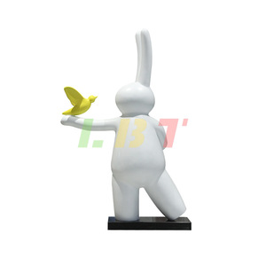 Sculpture de lapin miniature en fibre de verre, figurine animale personnalisée pour décoration intérieure - Product Image 4