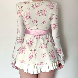 Blusa Floral con Escote Corazón, Top de Manga Larga con Lazo en la Parte Delantera y Dobladillo en Línea A, Estilo Coqueta - Product Image 4