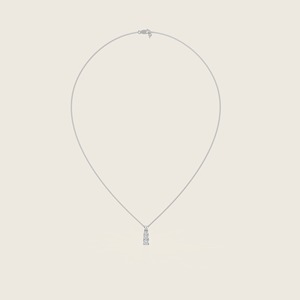 รุ่งอรุณจี้น้ำค้างที่แสดงให้เห็นถึงความอ่อนนุ่มของอินทรีย์ที่ชวนให้นึกถึงหยดน้ำค้างยามเช้าที่ออกแบบมาเพื่อเพิ่มความสง่างาม - Product Image 6