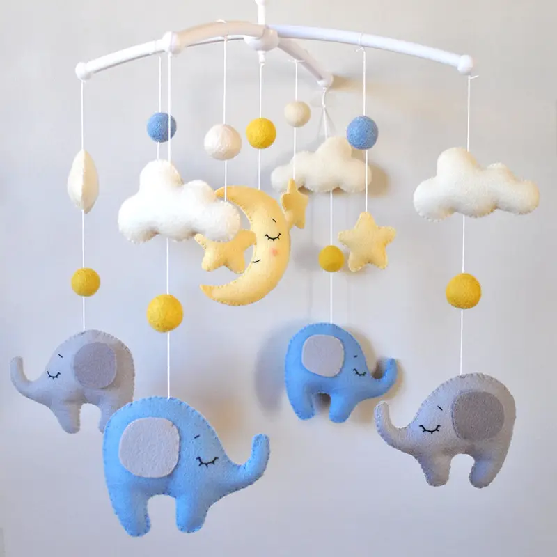 Móvil de fieltro brillante y colorido para bebé, decoración para guardería, estrellas, Luna, nubes, juguetes para bebé