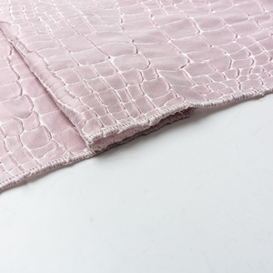 KEER Usine Personnalisée Vente en Gros JBS870N produit le plus recommandé motif délicat design mémoire polyester tissé jacquard vêtements tissu - Product Image 3