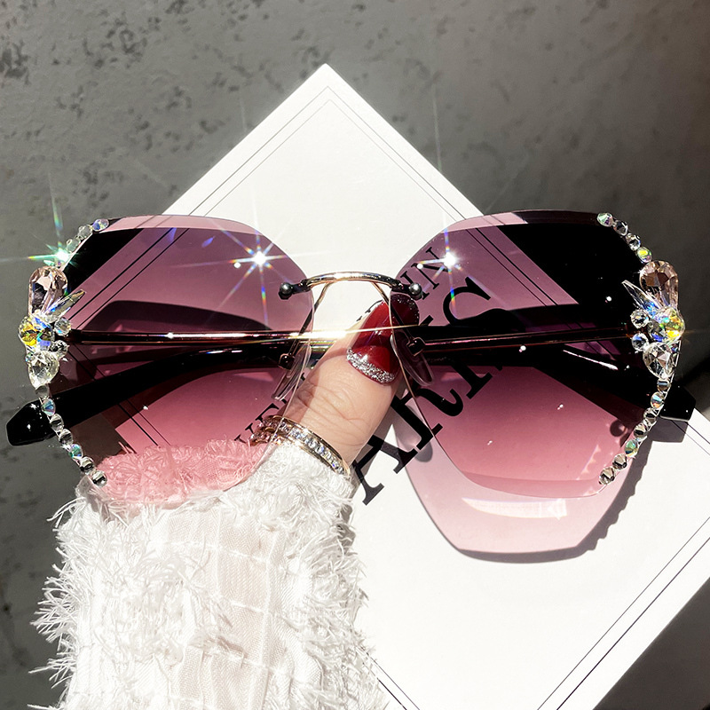 CHANEL　リムレス　サングラス　ラインストーン　ピンク　グラデーション　縁無 楽天市場】CHANEL シャネル サングラス ココマーク ライン