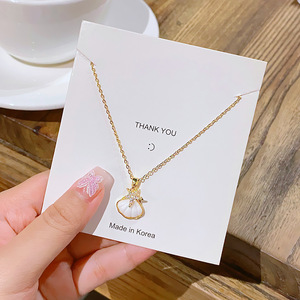 Collar al Estilo Coreano al por Mayor - Cadena de Clavícula Chapada en Oro de Acero Inoxidable para Mujer - Product Image 1