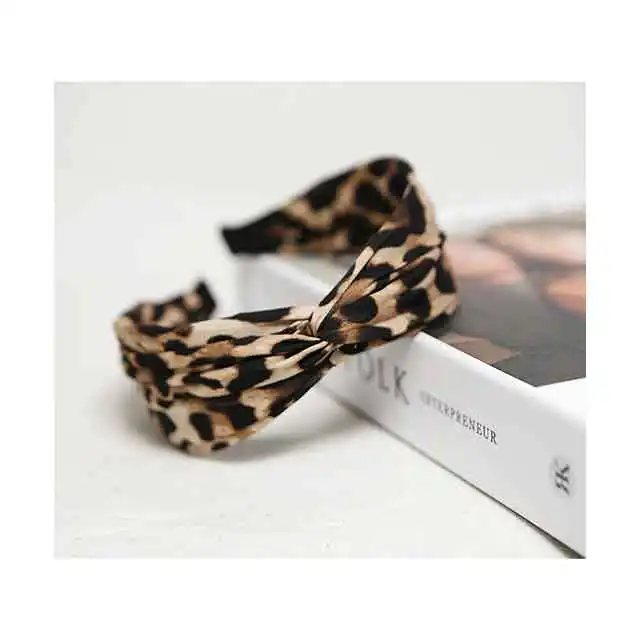 Leopard Twisted Hairband made in Korea Fashion design hair accessories for women is available for bulk order