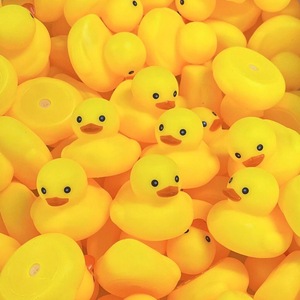 ของเล่นอาบน้ำเป็ดสีเหลือง ของเล่นลอยน้ำมีเสียงสำหรับเด็กทารก - Product Image 1