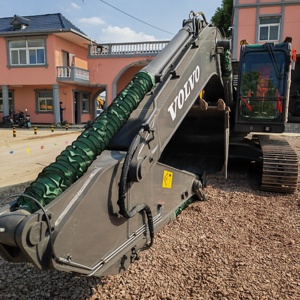 Excelentes reseñas Excavadora de cadenas VOLVO EC240 usada de 21, 24, 29 toneladas en excelentes condiciones Maquinaria de segunda mano en venta - Product Image 6