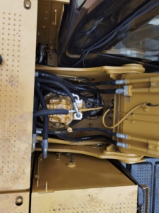 รถขุดตีนตะขาบ CAT 320D สภาพดี พร้อมบุ้งขุด ขนาด 20 ตัน เหมาะสำหรับงานก่อสร้างขนาดกลาง - Product Image 4