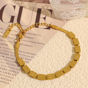 Pulsera Cuadrada de Amor Chapada en Oro, Diseño Geométrico de Acero Inoxidable, Joyería Unisex para Regalo - Product Image 3