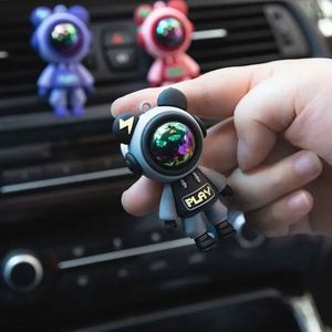 Divertido Ambientador de Coche con Diseño de Astronauta de Dibujos Animados, Ajustable, de PVC, con Clip para Ventilación, Fragancia para Interiores de Autocaravanas - Product Image 1