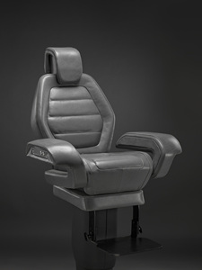 Asiento de timón de yate de lujo de diseño ergonómico hecho a mano en Italia con reposabrazos de calidad garantizada suministros marinos - Product Image 6