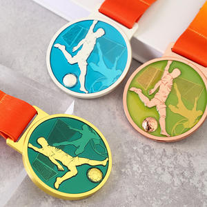 Médaille sportive plaquée or avec logo personnalisé, découpe et impression sur mesure, forme personnalisée, cadeau souvenir - Product Image 1