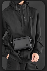 Sac bandoulière léger et imperméable personnalisé <span class=keywords><strong>MKW</strong></span> 6063 – Sac de poitrine décontracté pour homme, sac à bandoulière unisexe tendance pour le quotidien - Product Image 6