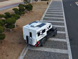 Camper pour pick-up à toit rigide de taille familiale <span class=keywords><strong>avec</strong></span> éclairage intérieur LED pour pick-up, espace de couchage spacieux pour 4 à 6 personnes - Product Image 4