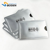 Großhandel Blanko PVC RFID NFC Karten mit Anpassungsservice für Zugangskontrollsysteme auf Parkplatzschwellen
