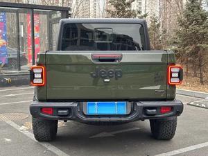 โตโยต้ามือสองสภาพดีเยี่ยม ปี 2022 รุ่น Jeep Gladiator 3.6L Launch Edition สีเขียว พวงมาลัยซ้าย - Product Image 5