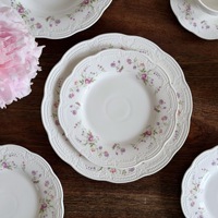 Service de table en céramique rose lavande 2026, motif floral, bordure en dentelle en relief, style vintage, pour thé, mariage, décoration de table