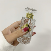 Botella vacía de cristal para Perfume, Spray de niebla fina, en relieve, de lujo, venta al por mayor de fábrica