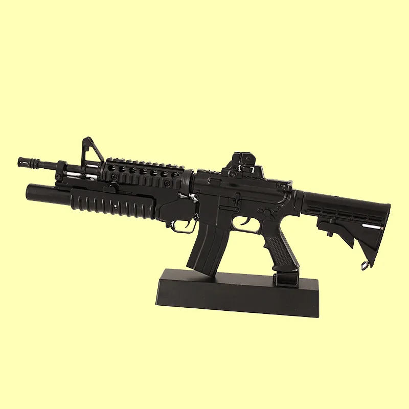 Granate Metal Toy Gun AR15 18 MCX SIG AKM Jungen montieren Anhänger Dekoration