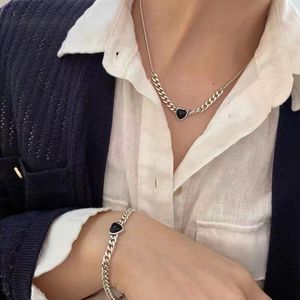 Collar de Plata de Ley S925 con Ágata Negra en Forma de Corazón para Mujer, Estilo Coreano, Retro, Moderno, Sencillo, Cadena Fresca de 405 cm para Uso Diario - Product Image 1